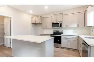 2681 SE Soapstone Ave, Salem, OR 97306 - Photo 12