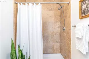 838 SE 38th Ave, Portland, OR 97214 - Photo 14