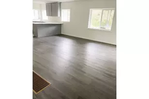 227 SE 129th Ave, Portland, OR 97233 - Photo 2
