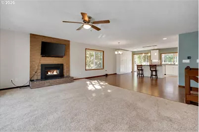 3002 SW 23rd St, Gresham, OR 97080 - Photo 8