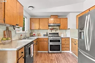6936 N Richards St, Portland, OR 97203 - Photo 16