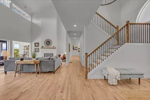 16333 SW Timberland Dr, Beaverton, OR 97007 - Photo 6