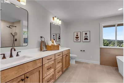 16333 SW Timberland Dr, Beaverton, OR 97007 - Photo 24