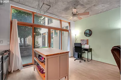 411 NW Flanders St #312, Portland, OR 97209 - Photo 8