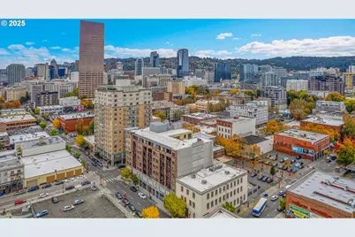 411 NW Flanders St #312, Portland, OR 97209 - Photo 34