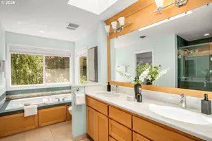 5002 SW Orchard Ln, Portland, OR 97219 - Photo 24