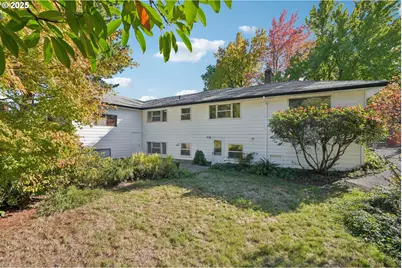 11851 SE Madison St, Portland, OR 97216 - Photo 42