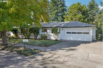 11851 SE Madison St, Portland, OR 97216 - Photo 4