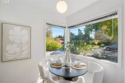 11851 SE Madison St, Portland, OR 97216 - Photo 18