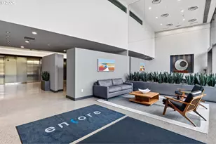 949 NW Overton St, Portland, OR 97209 - Photo 4