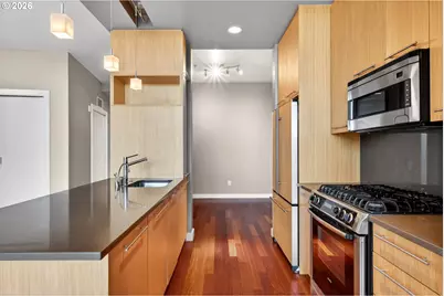 949 NW Overton St #1105, Portland, OR 97209 - Photo 12