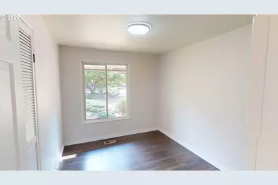 6354 Hiawatha Ct, Lake Oswego, OR 97035 - Photo 10