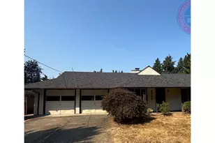 6354 Hiawatha Ct, Lake Oswego, OR 97035 - Photo 2