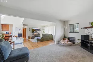 18149 SE Lincoln St, Portland, OR 97233 - Photo 12