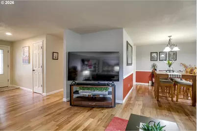 7165 SW Sorrento Rd, Beaverton, OR 97008 - Photo 10