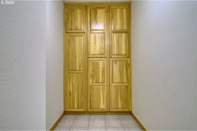 33750 Luttrell Farms Dr, Saint Helens, OR 97051 - Photo 16