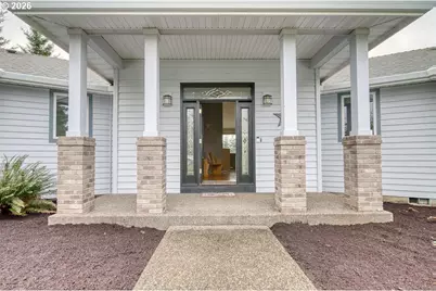 33750 Luttrell Farms Dr, Saint Helens, OR 97051 - Photo 2