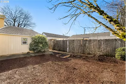 411 NE 92nd Ave, Portland, OR 97220 - Photo 20