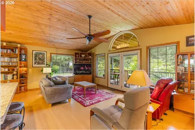 14550 NE Spring Creek Ln, Newberg, OR 97132 - Photo 6