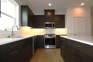 52356 SW Betty Wy, Scappoose, OR 97056 - Photo 4