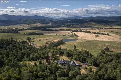 4300 Oak Hill Rd, Roseburg, OR 97471 - Photo 34
