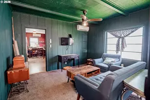 1119 Ash Ave, Cottage Grove, OR 97424 - Photo 8