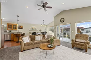 17809 NE Marine Dr, Portland, OR 97230 - Photo 10