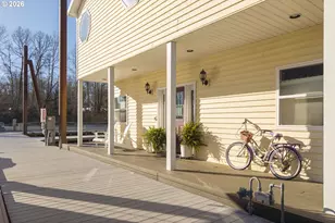 17809 NE Marine Dr, Portland, OR 97230 - Photo 4