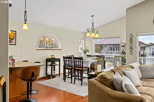 17809 NE Marine Dr, Portland, OR 97230 - Photo 12