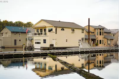 17809 NE Marine Dr #C3, Portland, OR 97230 - Photo 2