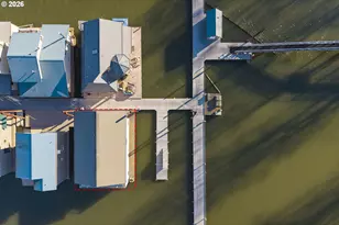 17809 NE Marine Dr, Portland, OR 97230 - Photo 34