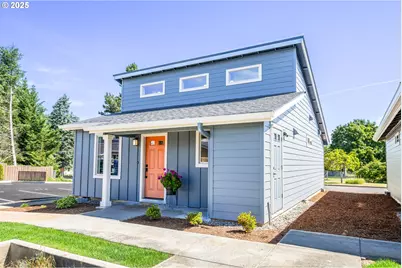 12252 Meadowlawn Dr, Oregon City, OR 97045 - Photo 1