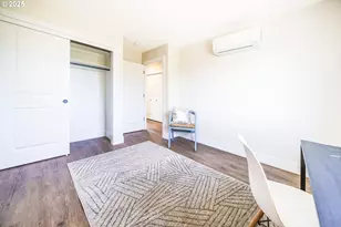 12252 Meadowlawn Dr, Oregon City, OR 97045 - Photo 8