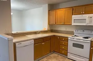 41733 NW Bellingham Ct, Banks, OR 97106 - Photo 2