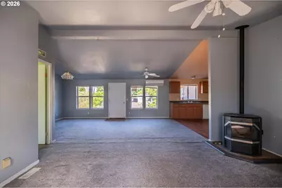 1633 Maple St, Florence, OR 97439 - Photo 20