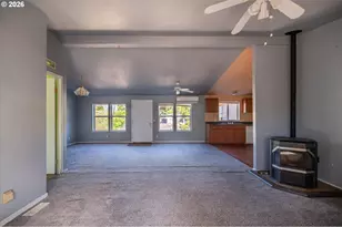 1633 Maple St, Florence, OR 97439 - Photo 20