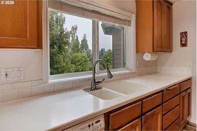 2925 SE Cleveland Dr, Gresham, OR 97080 - Photo 16