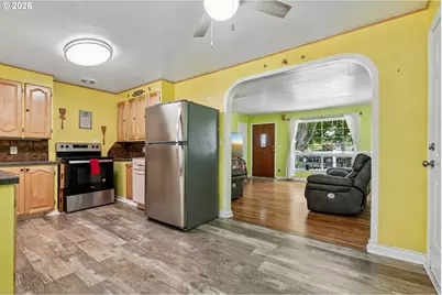 1915 23rd St NE, Salem, OR 97301 - Photo 12