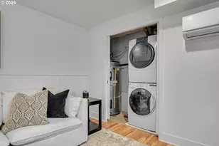 8325 SW Terwilliger Blvd, Portland, OR 97219 - Photo 18