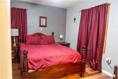 634 Waverly Dr SE, Albany, OR 97322 - Photo 10