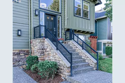 623 N V St, Washougal, WA 98671 - Photo 2