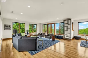 7604 S Hood Ave, Portland, OR 97219 - Photo 4