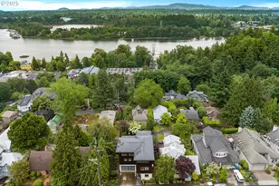 7604 S Hood Ave, Portland, OR 97219 - Photo 36