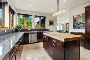 7604 S Hood Ave, Portland, OR 97219 - Photo 18