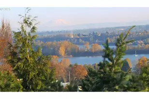 7604 S Hood Ave, Portland, OR 97219 - Photo 40