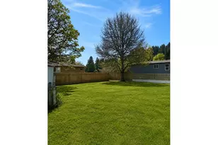 1649 Elm St, Sweet Home, OR 97386 - Photo 10