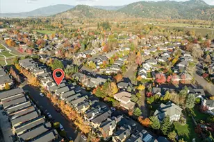 2961 Lord Byron Pl, Eugene, OR 97408 - Photo 30