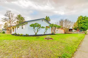 1682 Hemlock St, Eugene, OR 97404 - Photo 2