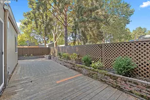 17638 NW Shorewood Dr, Beaverton, OR 97006 - Photo 32