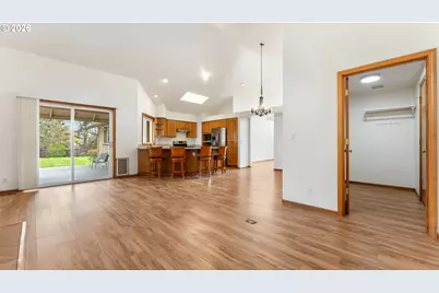 4393 Altura St, Eugene, OR 97404 - Photo 12